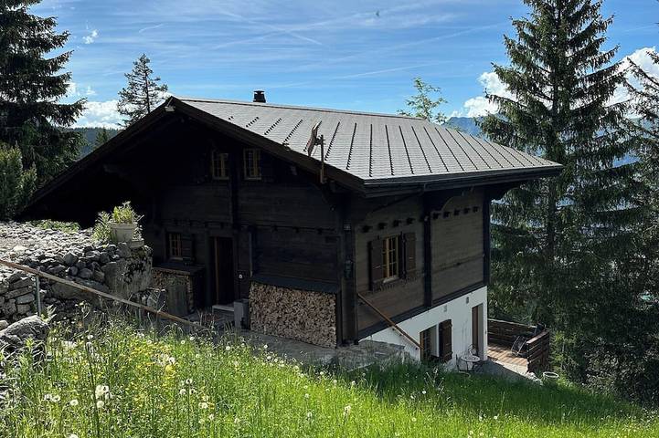 Gîte pour 4 personnes, avec Balcon dans Axalp