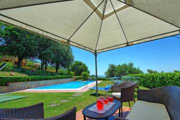 Casa Vacanza per 9 Persone in Civitella in Val di Chiana, Chianti, Foto 1