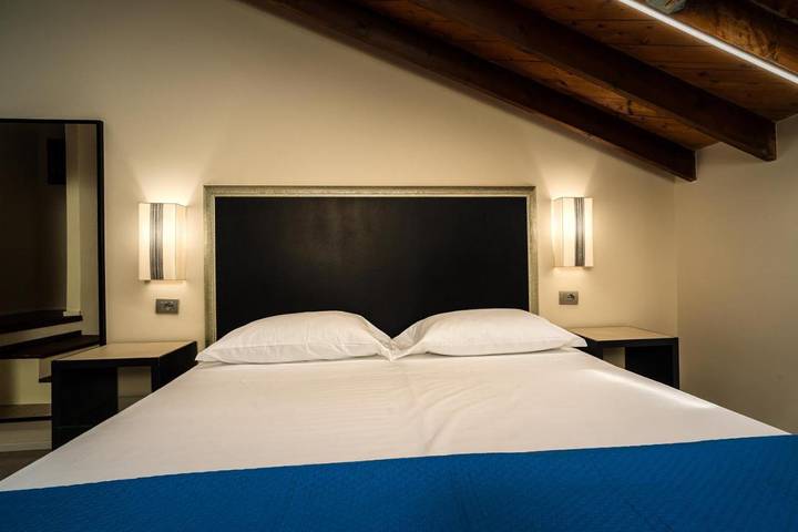 Maison d’hôte pour 2 personnes, avec Terrasse à Aci Castello - 2