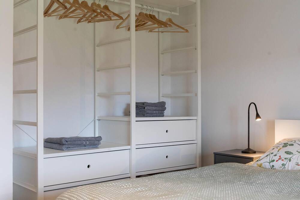 Ganze Wohnung, Elsje – Ferienwohnung mit Hund in Rysum bei Greetsiel, 80 m²/6 Pers. in Rysum, Krummhörn