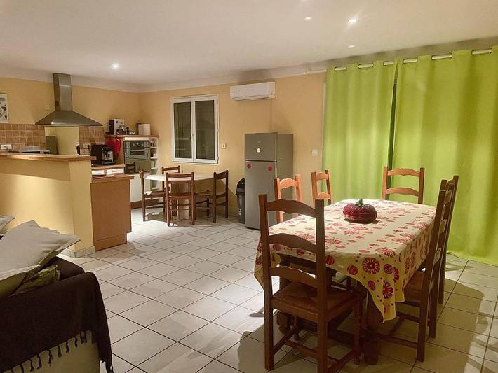 Location de vacances pour 6 personnes, avec jardin, animaux acceptés à Lavilledieu - 2