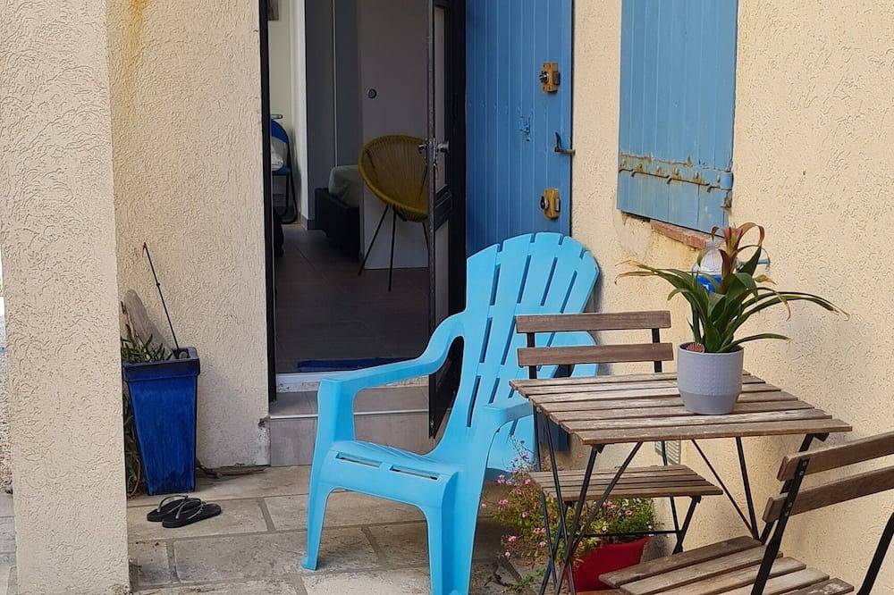 Entire apartment, Appartementfron de mer les Saintes Marie de la mer in Saintes-Maries-de-la-Mer, Arles region