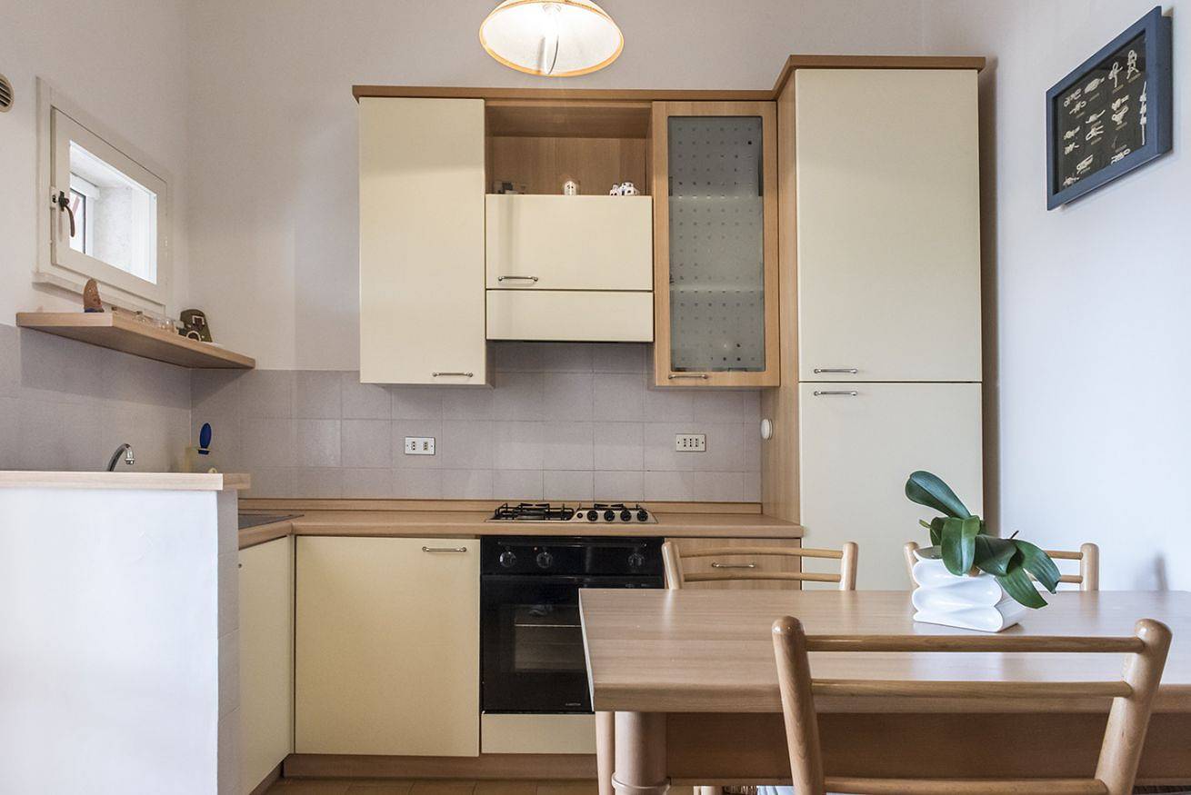 Ganze Wohnung, Ferienwohnung für 4 Personen mit Balkon/Terrasse in Marcelli, Numana