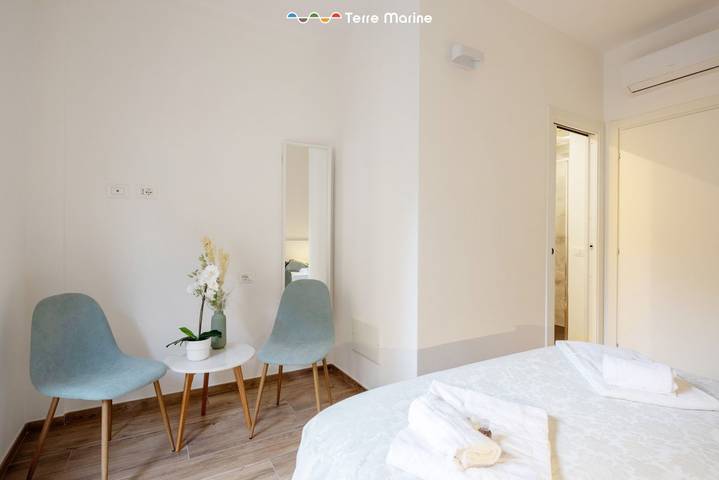 Ganze Wohnung, Ferienwohnung für 2 Personen mit Balkon/Terrasse in La Spezia (By), La Spezia