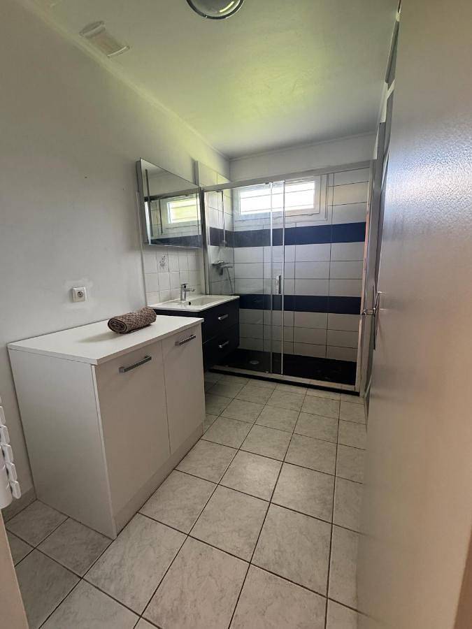 Gîte pour 8 personnes, avec balcon ainsi que vue et jardin dans Circuit de Nevers Magny Cours - 4