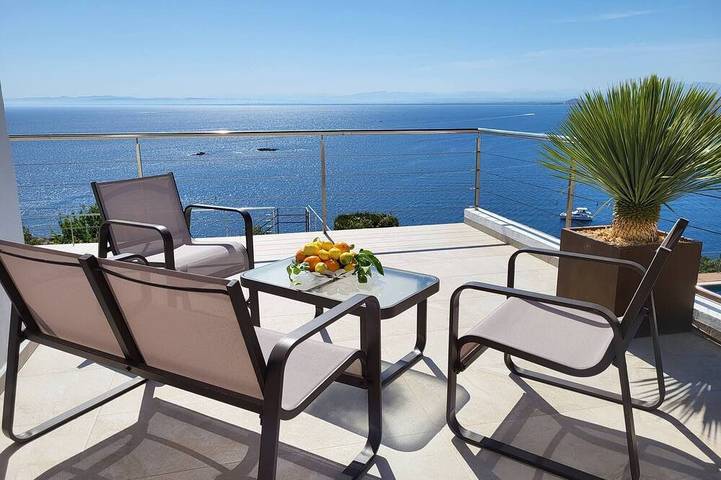 Chalet pour 8 personnes, avec balcon et jardin, animaux acceptés à Roses