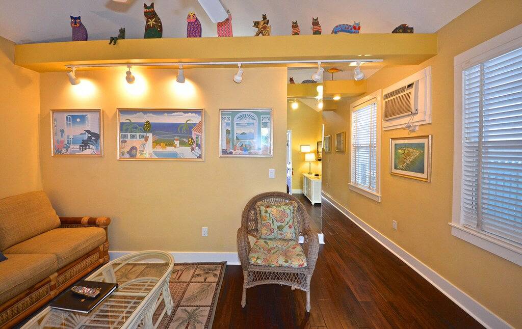 Charmantes Ferienhaus mit eigenem Whirlpool - 1 Block von Duval, Hunde Ok! in Key West, Lower Keys