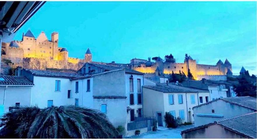 Gîte pour 4 personnes, avec terrasse à Carcassonne - 2