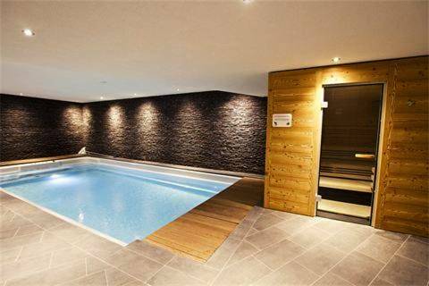 Hôtel pour 2 personnes, avec Balcon et Jacuzzi ainsi que Terrasse et Jardin dans Champex-Lac