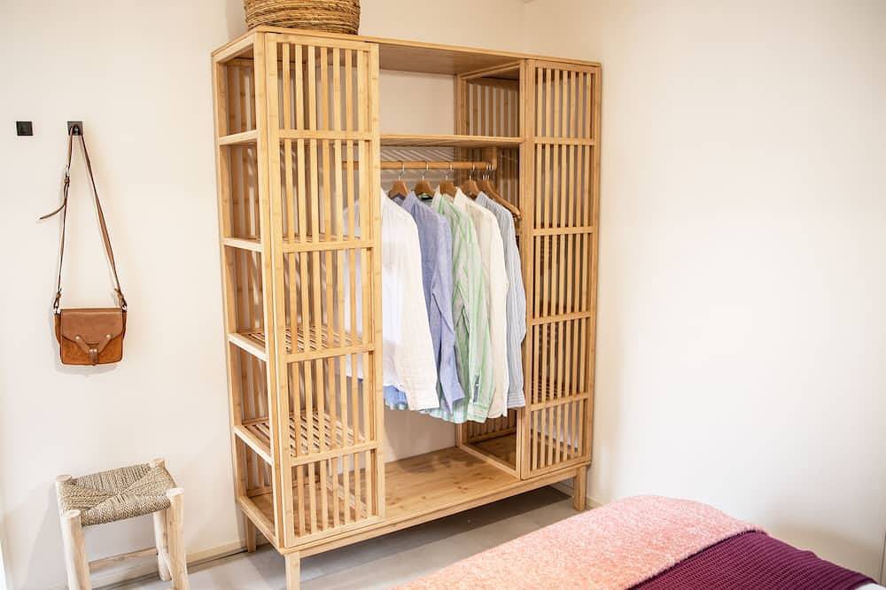 Stayatsas Tiny House Sam in der Veluwe. Wlan, privater Parkplatz, großer Garten! in Epe, Veluwe