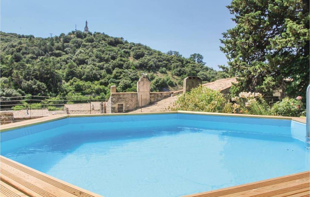 Les Jardins De La Cathédrale chambres d Hôtes gîte de groupe in Viviers, Privas (arrondissement)