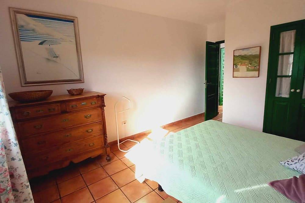Casa Vicente Sea and mountain views in Breña Alta, La Palma South