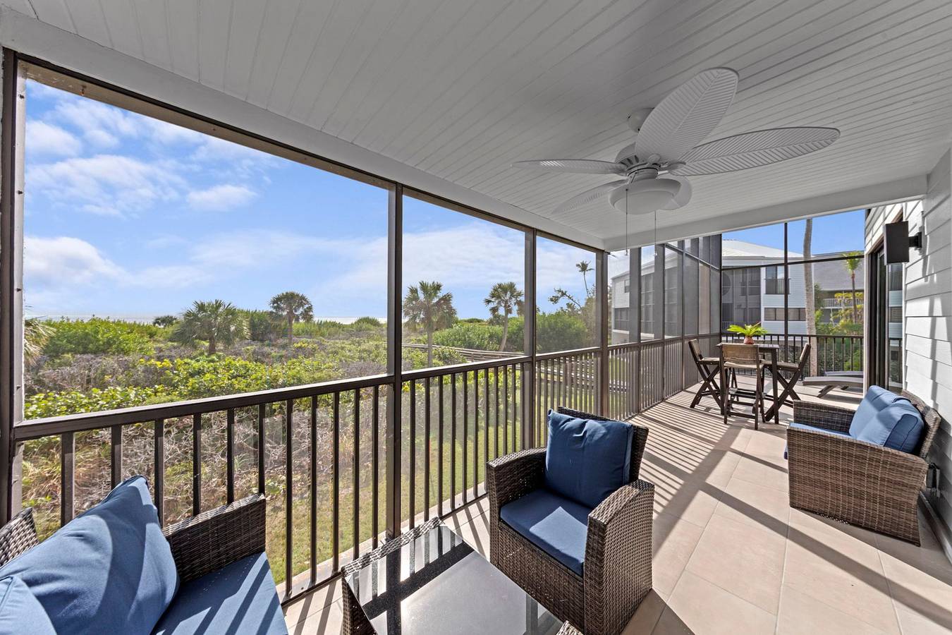 Ganze Wohnung, Coming Soon: Cyprina #2 Direct Water Views in Sanibel, Sanibel Island