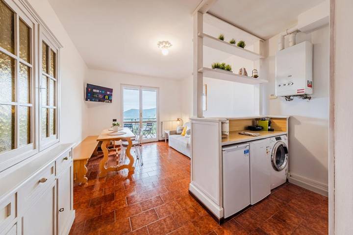 Gîte pour 3 personnes, avec balcon et vue à Leivi - 2