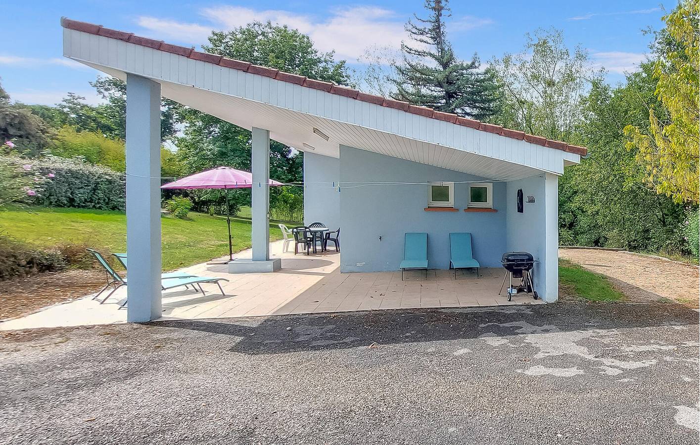 Gemütliches Apartment mit WiFi, Parkplatz und Geschirrspüler in Durfort-Lacapelette, Tarn-et-Garonne