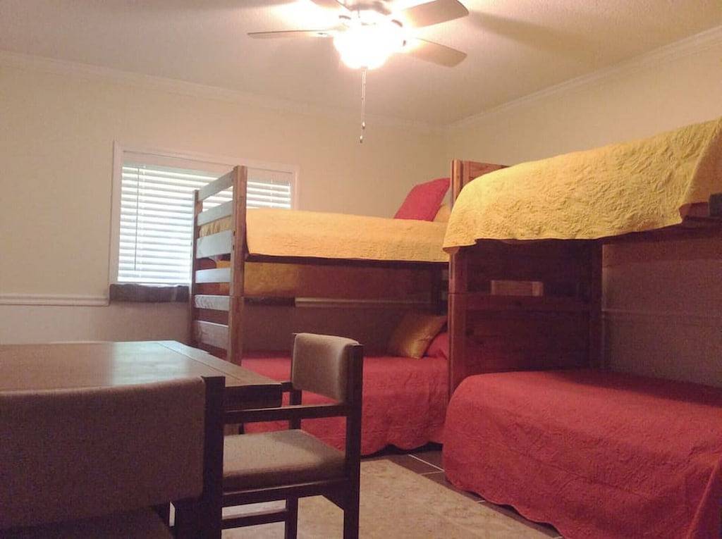 Wunderschön renovierte Berghütte mit Bluff View in Grundy County