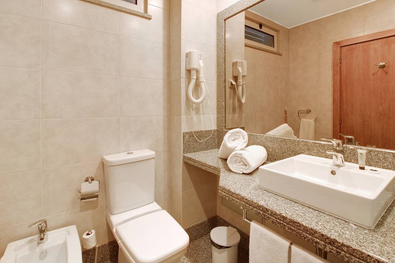 Appartement 'Dfm Happy Days E - Funchal' met Balkon, Wi-Fi en Airconditioning, foto 12