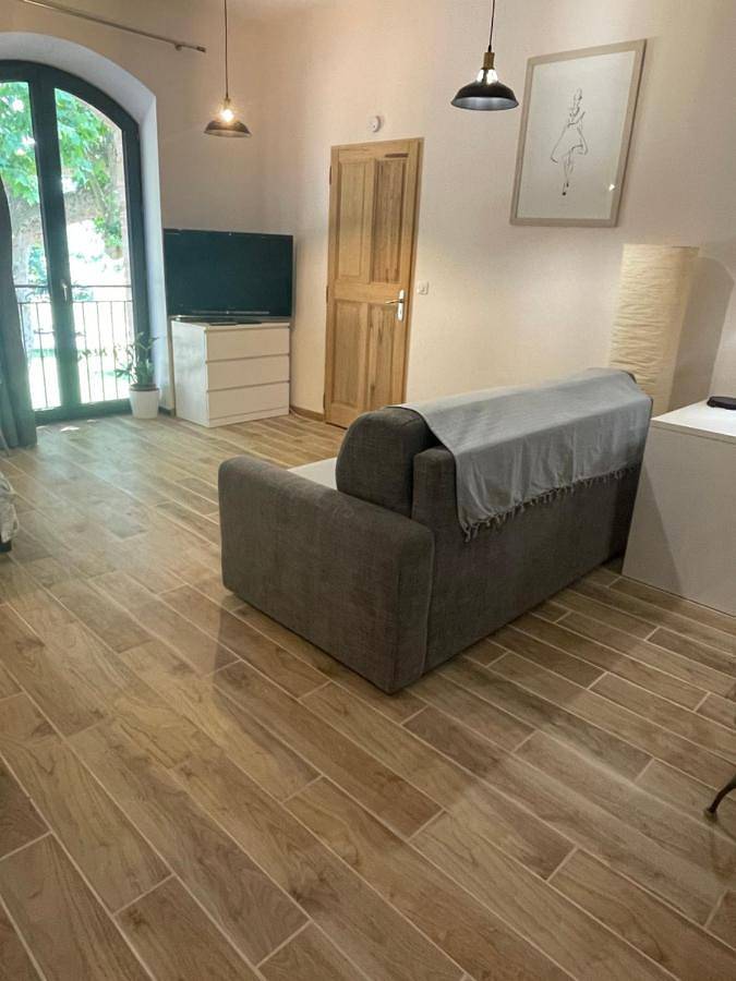 Gîte pour 4 personnes, avec jacuzzi et jardin à Bédarrides - 4