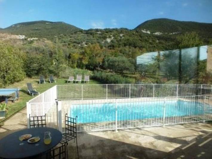 Casa de vacaciones para 15 personas, con vistas además de piscina y jardín, Se admiten mascotas - 1