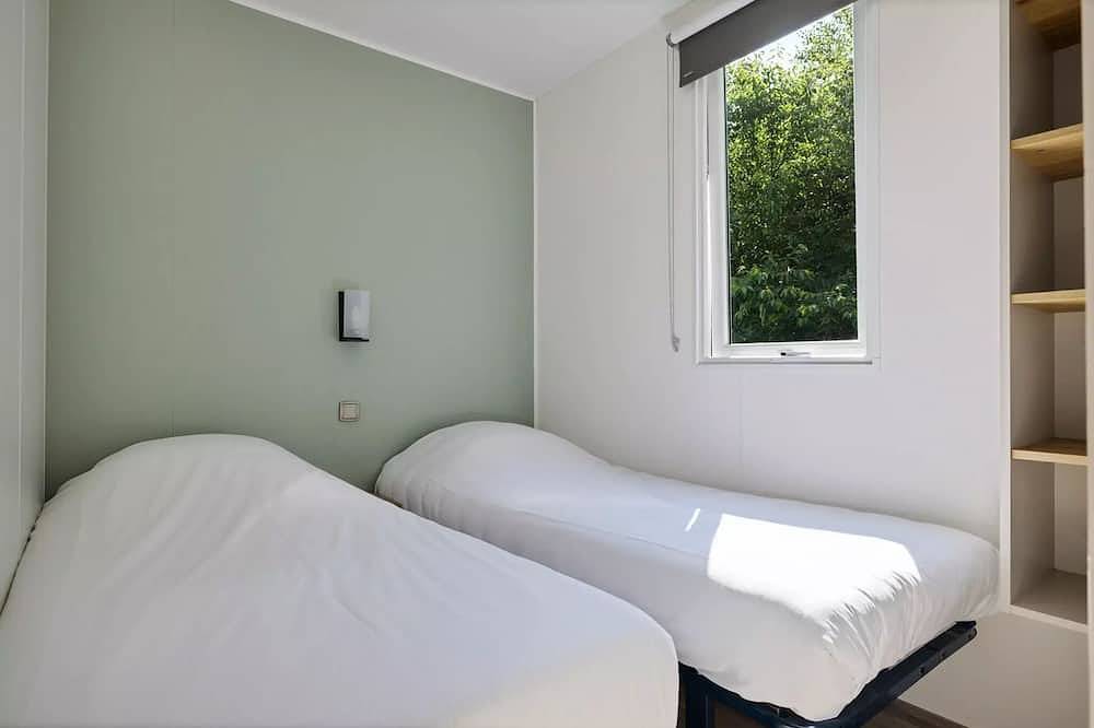 Bungalow de Leeuwerik 6 persons in Friesland