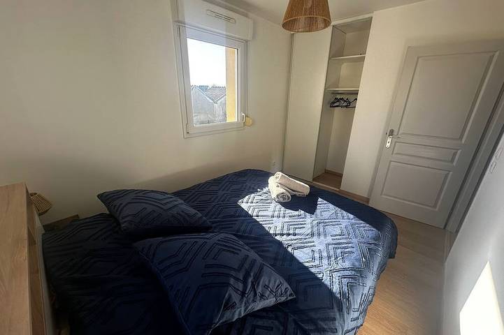 Location de vacances pour 6 personnes, avec terrasse et jardin à Sainte-Savine - 2