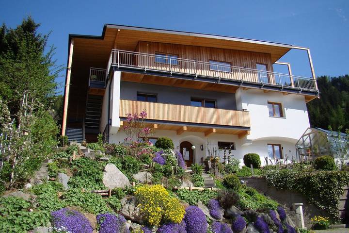 Ferienwohnung für 4 Personen, mit Garten im Stubaital