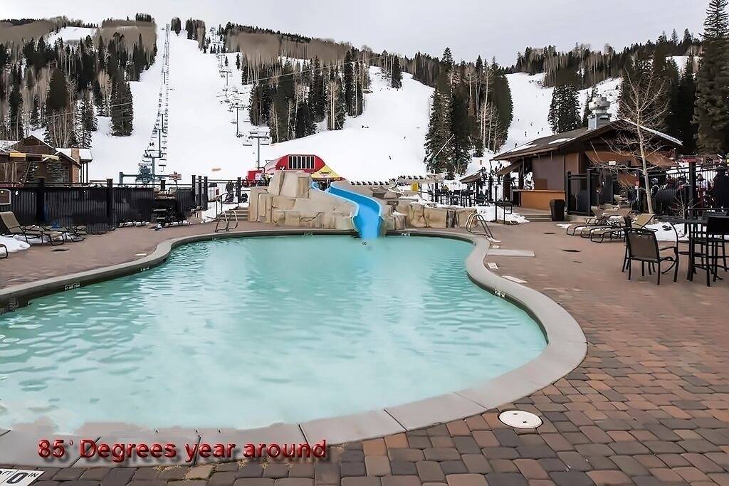 Ganze Wohnung, Studio Condo bietet Platz für 4 Personen zu einem günstigen Preis. Nur 150 Meter von der 6er Sesselbahn entfernt! in Purgatory