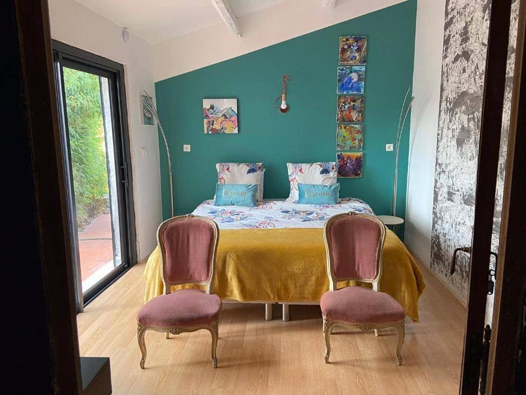 Appartement de vacances entier, Suite Zen Grand Lit in Pierrelatte, Région de nyons