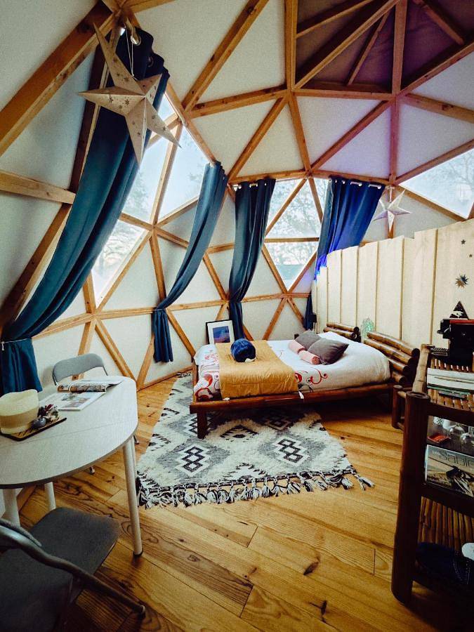 Gîte pour 2 personnes, avec sauna ainsi que jacuzzi et jardin à Aizenay - 4