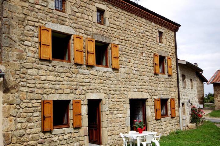 Gîte pour 6 personnes, avec jardin