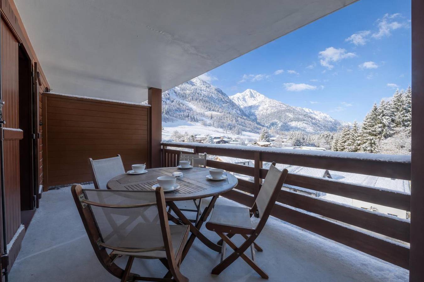 Ganze Wohnung, L'Ours Bleu C21 Ski-In at Vallorcine| Shared Pool, Gym & Wellness in Vallorcine, Mont-Blanc-Massiv