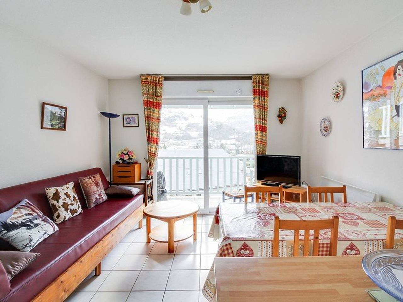 Apartamento entero, T3 Dúplex 43m², 2 hab, balcón, mascotas permitidas, tranquilo, cerca de servicios, 3 estaciones esquí in Esquièze-Sère, Parque nacional de los Pirineos