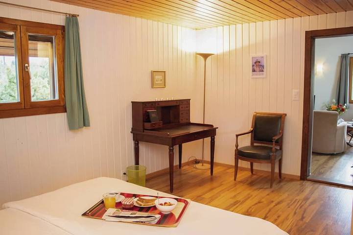 Entire apartment, Guesthouse la Molière ****, New ! 3 bedrooms, big terrasse and privat garden in Estavayer, Lake Murten & Estavayer-le-Lac Region