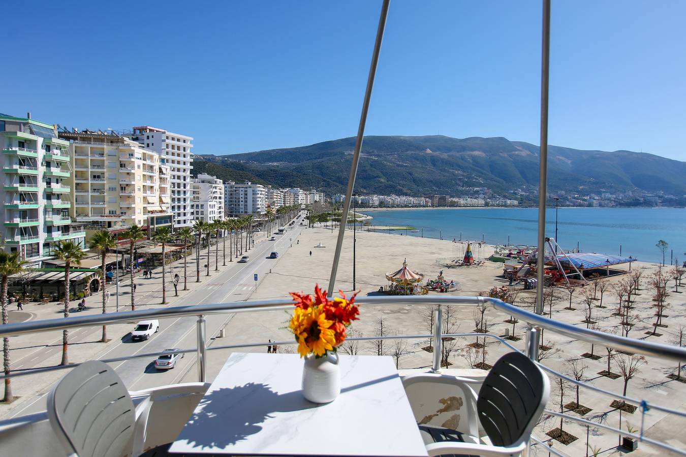 Apartamento entero, Holiday Apartment Central & Sea View in Vlorë (Ciudad), Vlorë