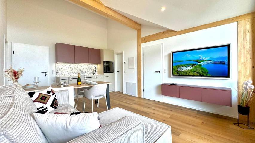 Ferienwohnung für 4 Personen, mit Garten und Seeblick sowie Pool und Ausblick in Rieden - 4