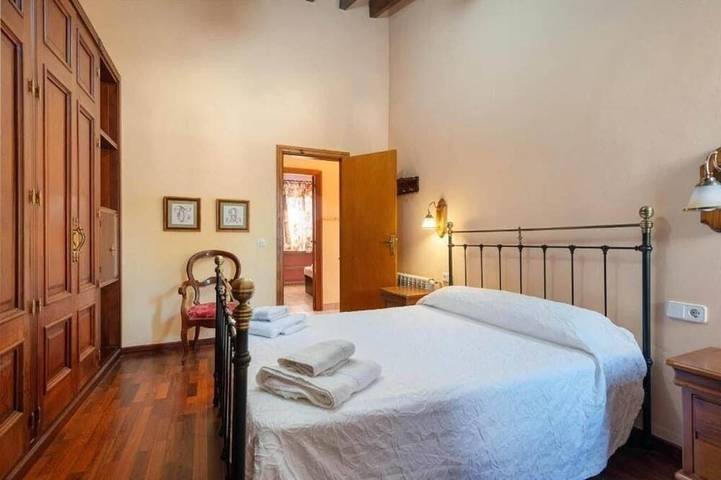 Mallorquina Casa In Palma con giardino, piscina e barbecue in Sa Indioteria, Palma di Maiorca