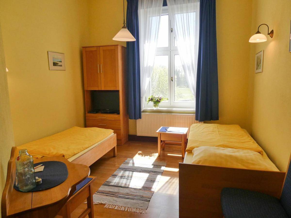 Gut Nisdorf - Bio Urlaub an der Ostsee in Altenpleen, Stralsund Umland