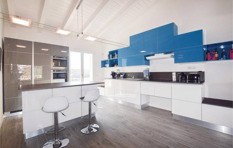 Appartamento intero, Appartamento con terrazza: Spiaggia 2.5km, A/C, WiFi in Castelsardo, Provincia di Sassari