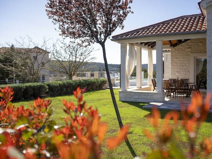 Villa pour 7 personnes, avec jardin et piscine à Šibenik - 4