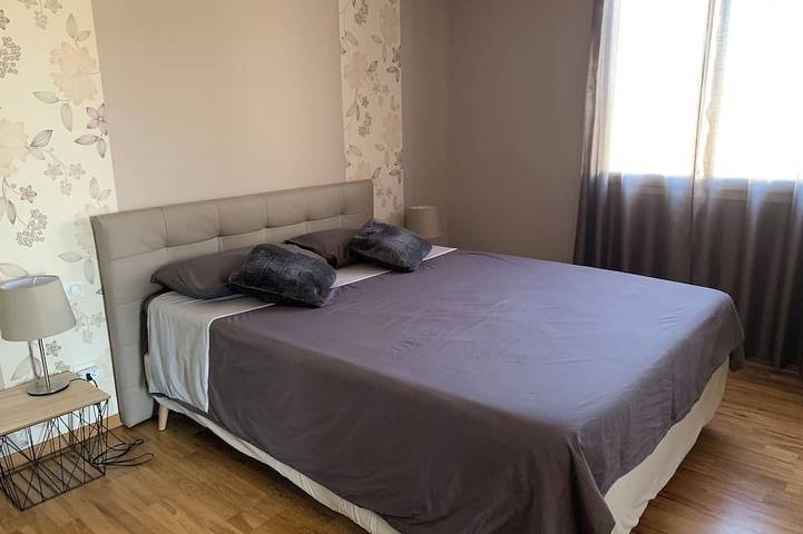 Location de vacances pour 8 personnes, avec jardin à Mailhac - 4