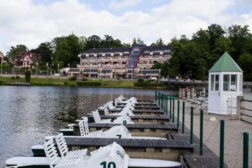 Hôtel pour 2 personnes, avec jacuzzi et terrasse ainsi que sauna et piscine, animaux acceptés dans Thermes de Bagnoles de l'Orne