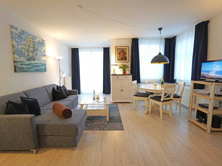 Ganze Ferienwohnung, Villa Alt-Ahlbeck - Wohnung 1 in Drei Kaiserbäder, Heringsdorf