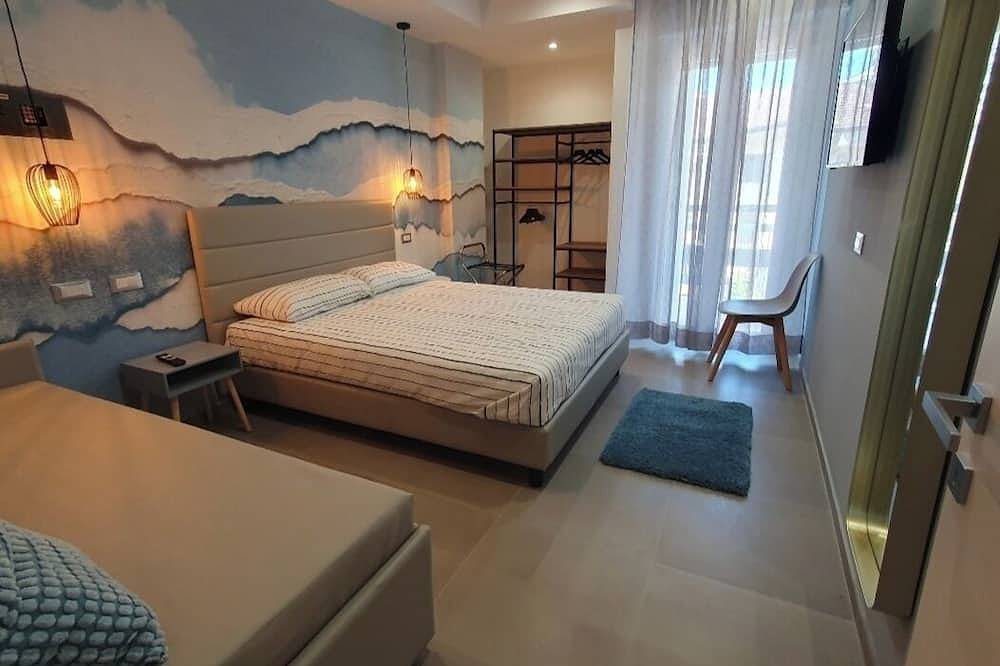 Apartamento entero, Ponente Apartment - Playa degli Angeli 200 mt from the sea in Gabicce Mare, Pesaro-Urbino