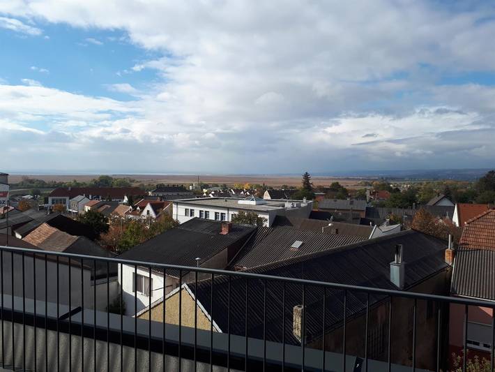 Ferienwohnung für 2 Personen, mit Balkon und Terrasse sowie Seeblick und Ausblick im Burgenland - 3