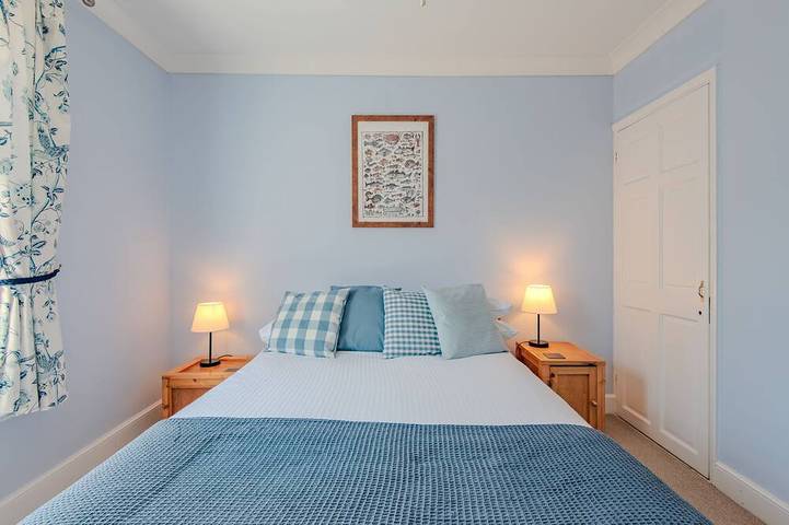 Quaint fisherman’s cottage tucked away in a quite Deal street in Whitstable, Kent