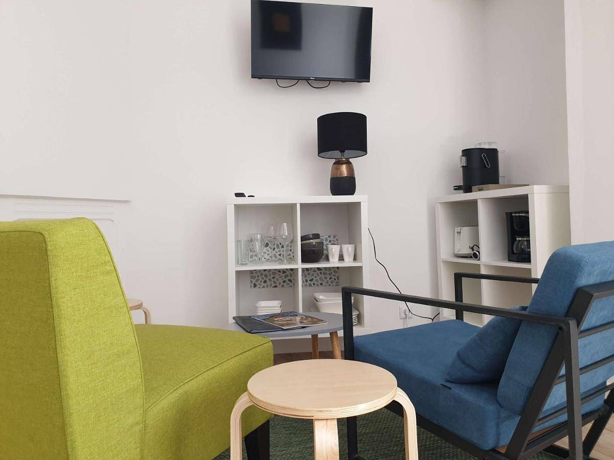 Appartement entier, A5 Ecrin au premier étage in Évaux-les-Bains, Région d'Aubussargues