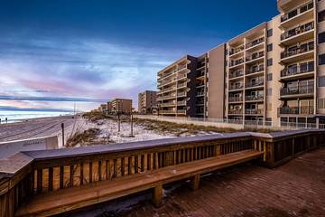 Vacation Apartment for 2 Guests in Okaloosa Island, Emerald Coast, Picture 3