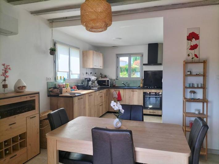 Location de vacances pour 6 personnes, avec piscine ainsi que vue et terrasse, animaux acceptés à Carennac - 4