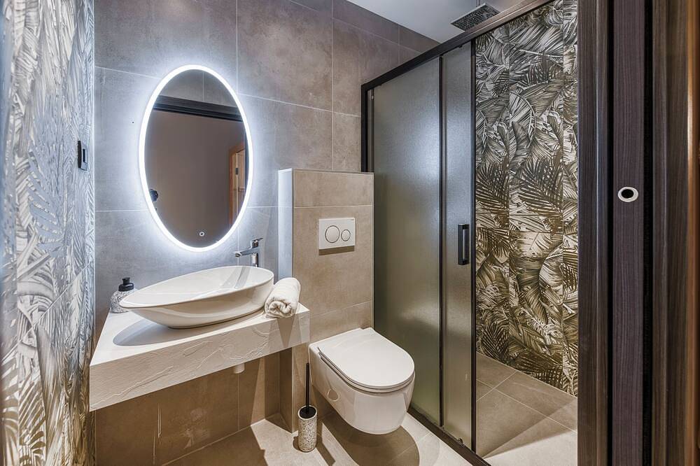 Exclusive Villa Belenum with breakfast, gym, sauna, sea views in Plat, Dubrovnik-Neretva