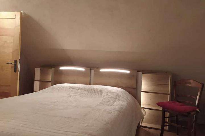 Location de vacances pour 12 personnes, avec jardin à Saint-Étienne-du-Valdonnez - 2